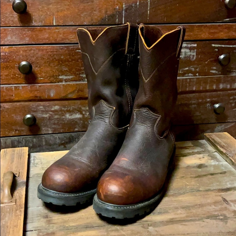 Oil Rubbed Bronzed Brown Leather Boots